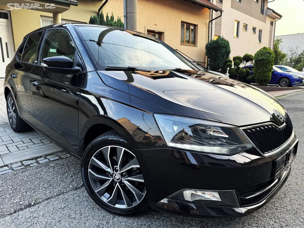 ŠKODA FABIA 1.2TSI TEMPOMAT,LED,TAŽNÉ,FRONT ASSIST
